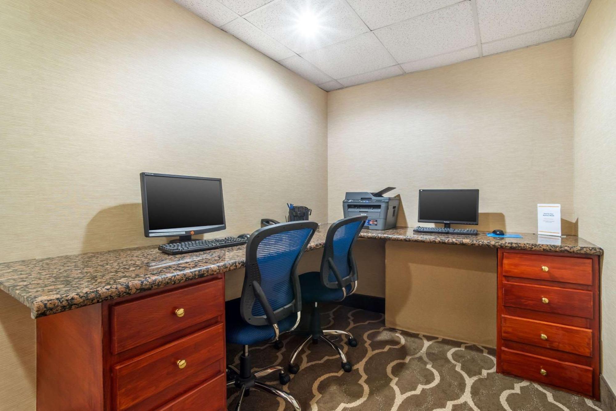 Comfort Inn & Suites Lake Norman Cornelius Luaran gambar